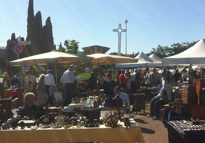 Immagine evento Mercatino dell’antiquariato
